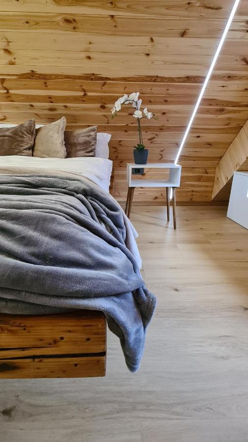 Casa Chiper - Attic Apartment With View Brasov Luaran gambar