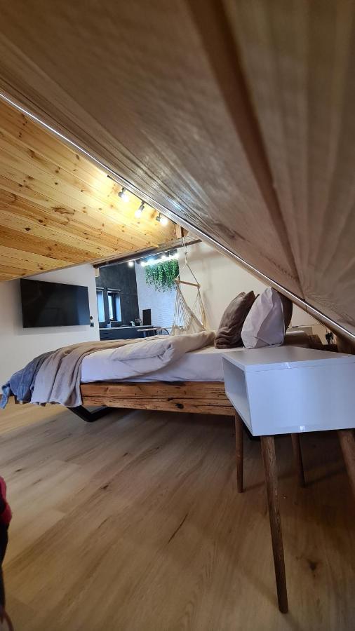 Casa Chiper - Attic Apartment With View Brasov Luaran gambar