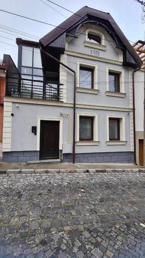 Casa Chiper - Attic Apartment With View Brasov Luaran gambar