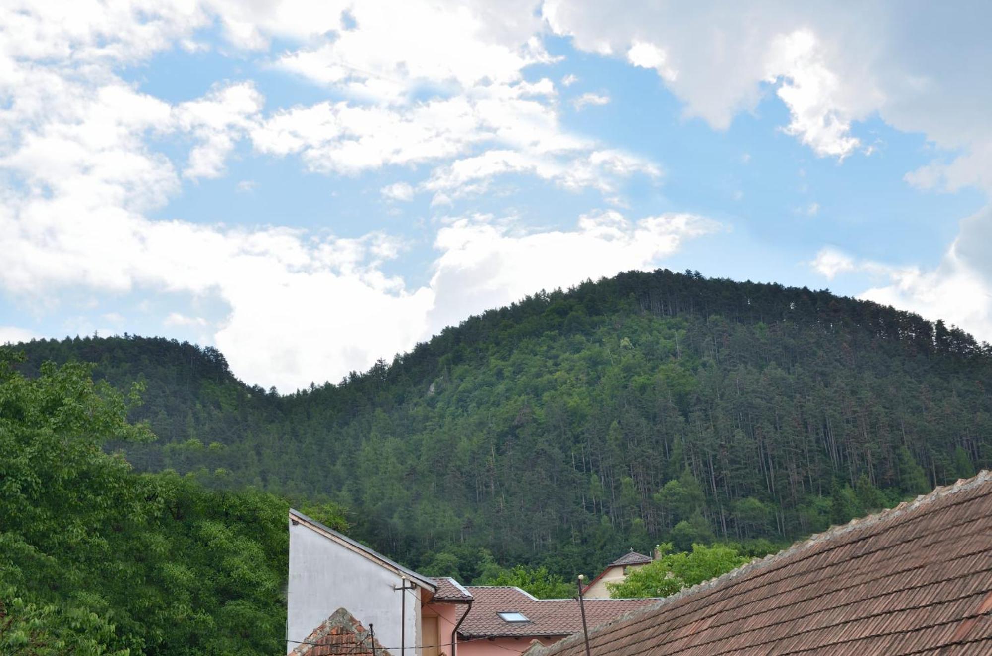 Casa Chiper - Attic Apartment With View Brasov Luaran gambar